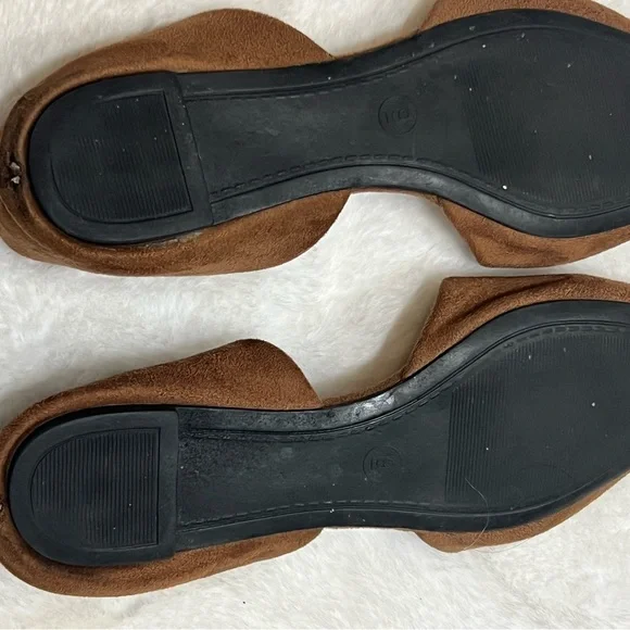 Well worn flats - Picture 9 of 9